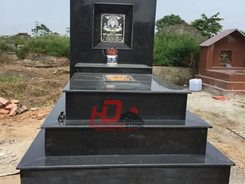 Model Tomb xây dựng những viên gạch hiện đại đẹp