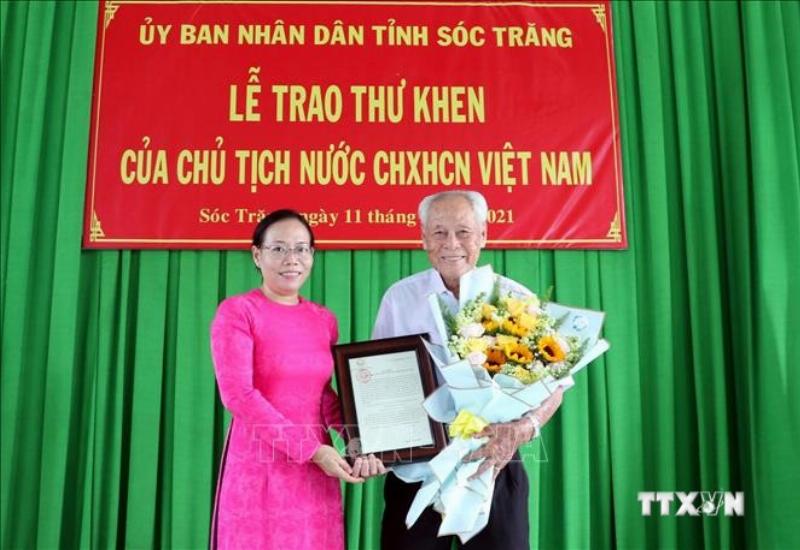 Hình ảnh người cao tuổi