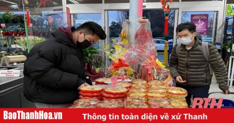Người xa xứ đón Tết