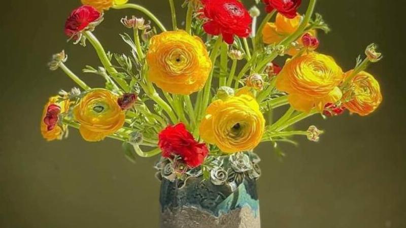 Tử vi tình yêu Song Tử hôm nay: Lãng mạn và bất ngờ