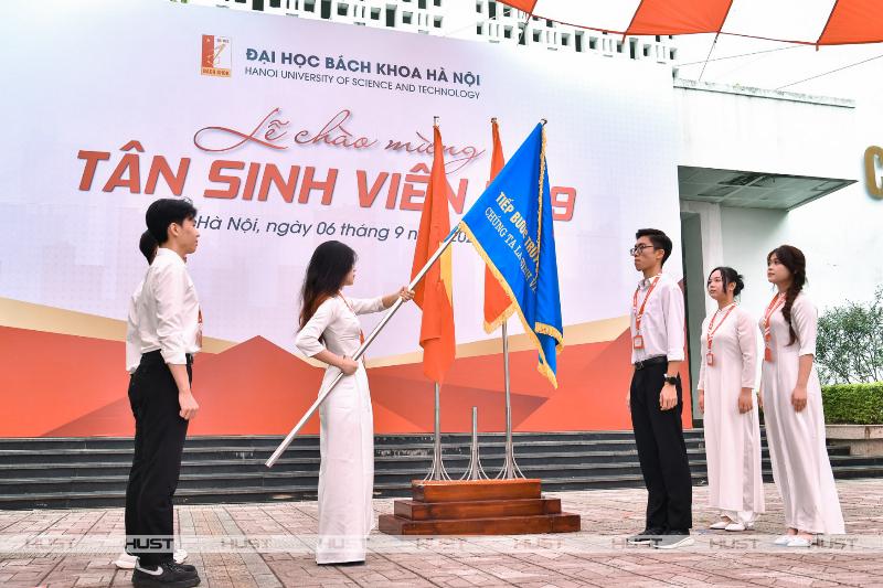 Bạch Dương tràn đầy năng lượng và nhiệt huyết, sẵn sàng chinh phục mọi thử thách