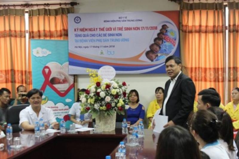 Bé sinh năm 2018 phát triển vận động