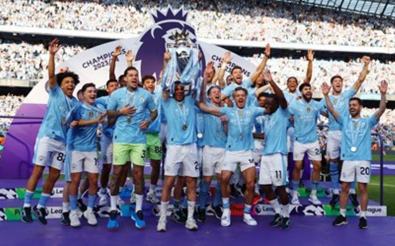Hàng tiền đạo Man City mùa giải 2024