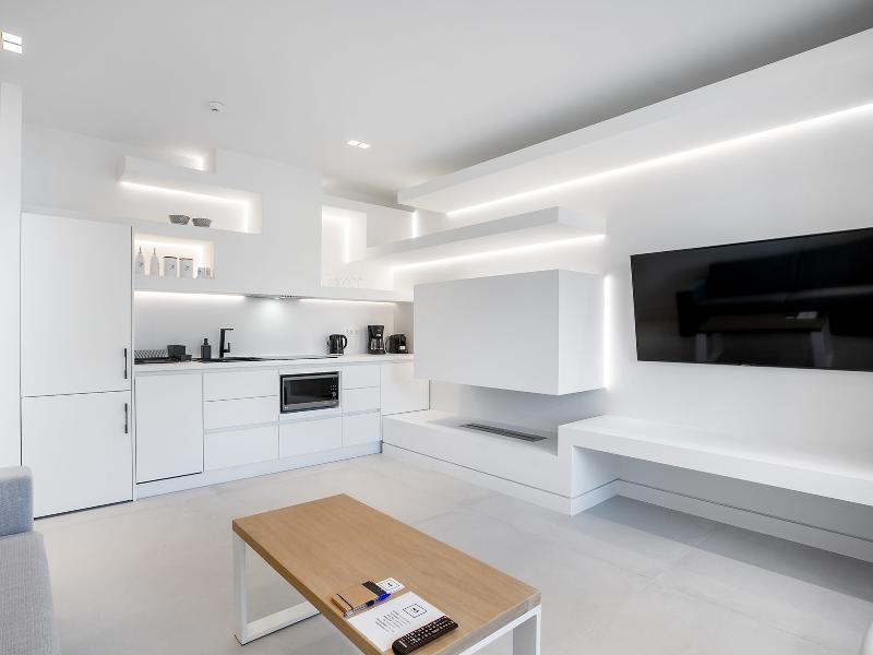 Giải mã ý nghĩa Kim Bạch Kim cho người sinh năm 1962