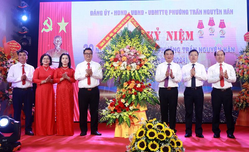 Sinh năm 1994 tuổi 29 vững vàng bước tiếp