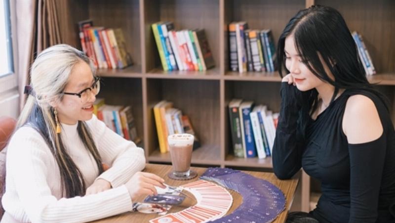 Bói bài tarot về tiền bạc hôm nay - Quá khứ