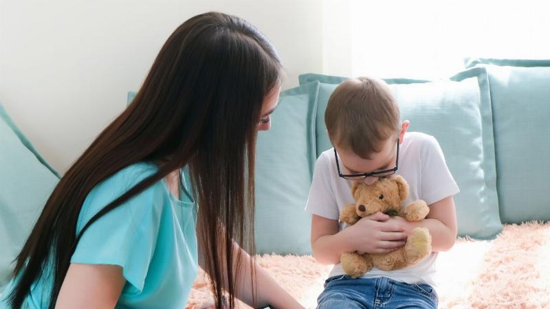 Lớp 7 Bao Nhiêu Tuổi? Giải Đáp Chi Tiết 3 Cha mẹ nói chuyện với con