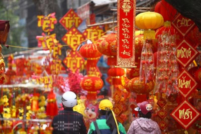 Âm Lịch Hôm Nay Ngày Bao Nhiêu? 4 Hiểu hơn về ngày âm, tháng âm: Khám phá lịch pháp truyền thống