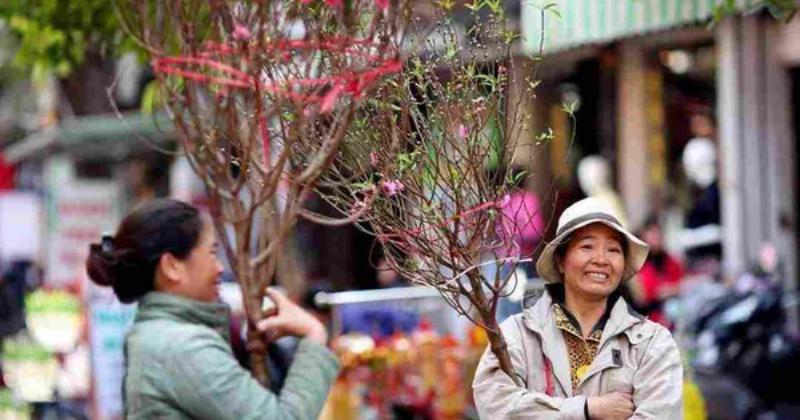 Không Khí Tết Âm Lịch