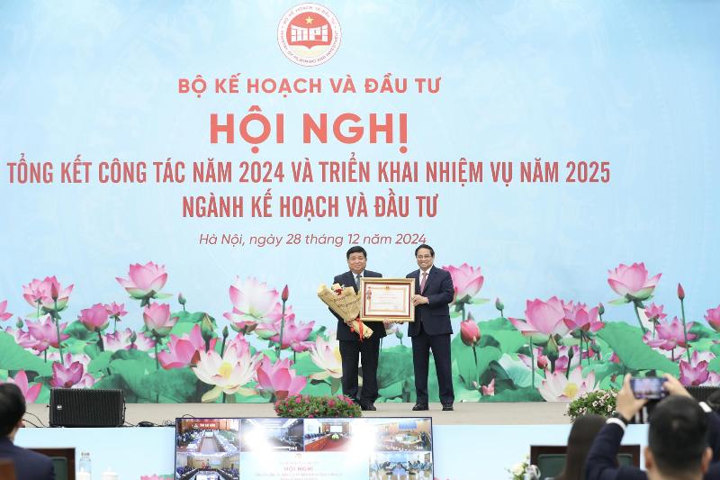 Lựa Chọn Nguồn Thông Tin Tử Vi Lịch Vạn Niên Uy Tín