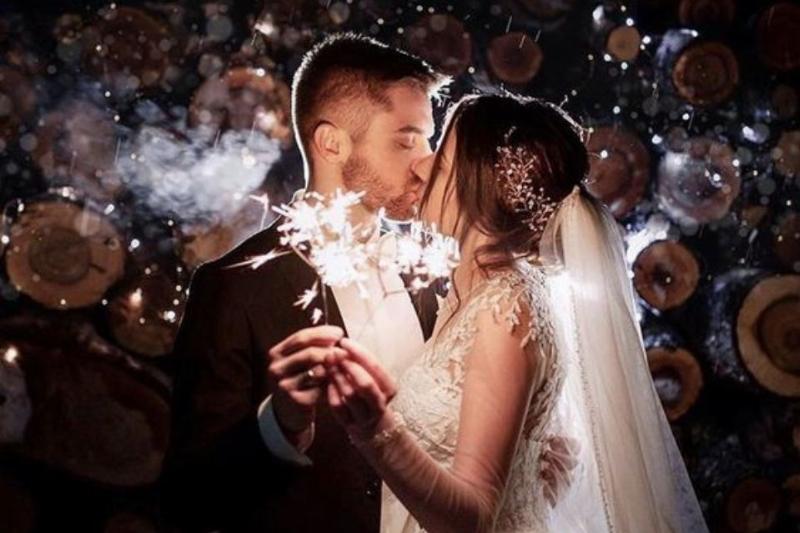 Tuổi Mùi cưới năm 2025 hạnh phúc