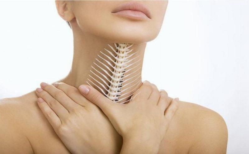 Cách Chữa Hóc Xương Cá: Mẹo Vặt và Giải Pháp Hiệu Quả 3 Đau họng, sưng viêm nhiễm trùng hóc xương cá